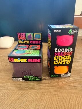 Teenie Needoh Cool Cats & Needoh Nice Cube Kids Toy - Purple, Pink, Orange